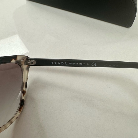 PRADA leopard cat eye - Picture 4 of 4